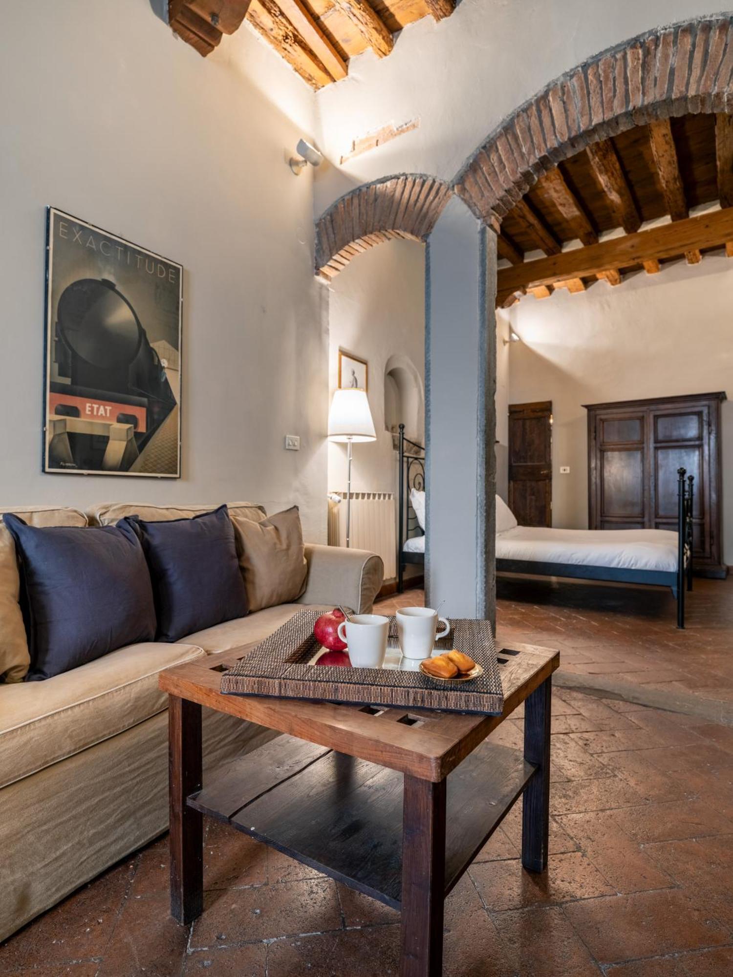 Santa Croce Junior Suite - Dolcevita Holiday Florencia Exterior foto